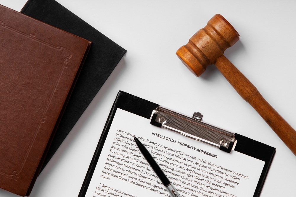 it just law related contract with pen is placed 